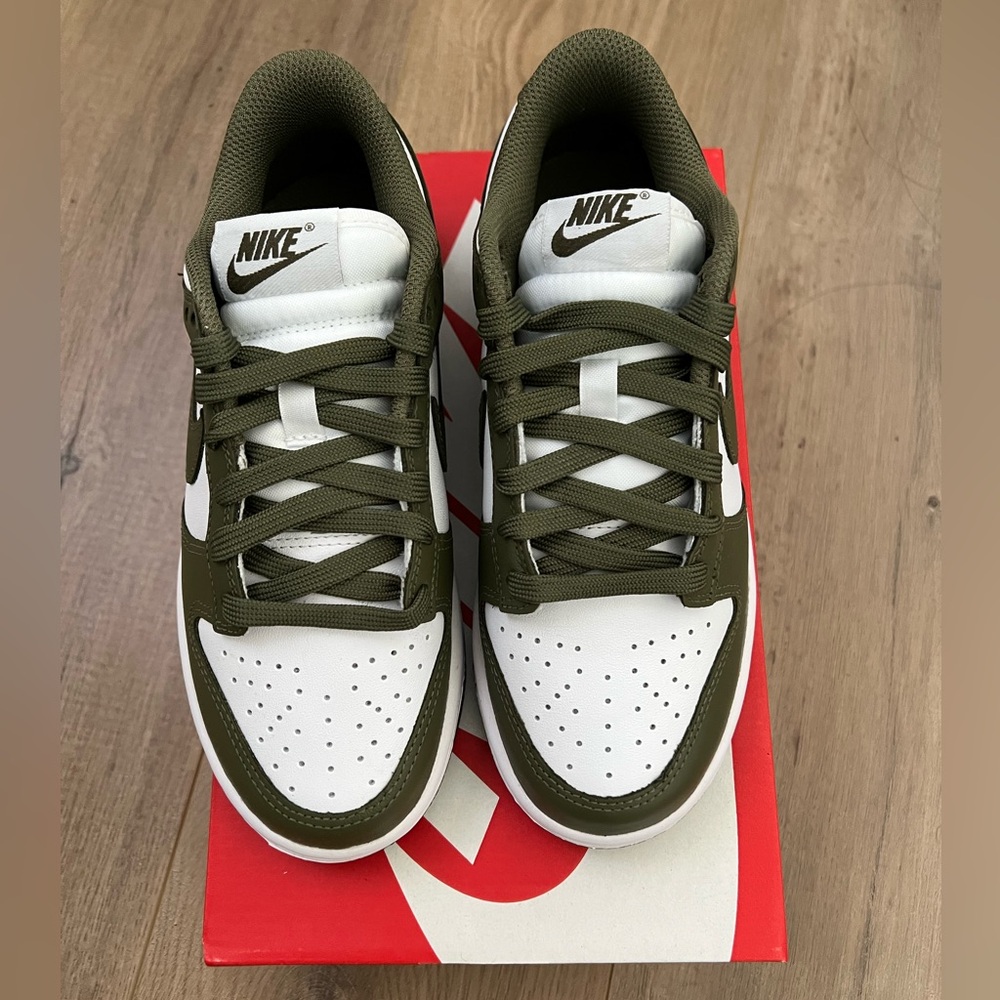 Nike Dunk Low